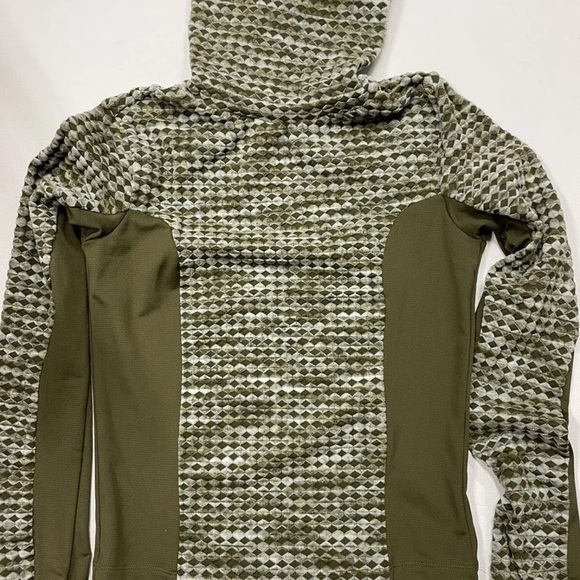 Nike Pro Women’s Hyperwarm Army Green Turtleneck Training Top XS Long Sleeve - Picture 2 of 6